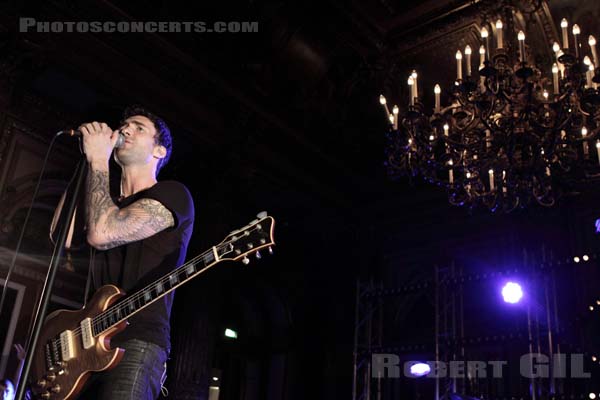 MAROON 5 - 2010-09-14 - PARIS - Hotel Westin - 